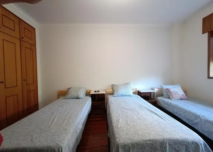 Гостевой дом Camaratas De Camas Partilhadas