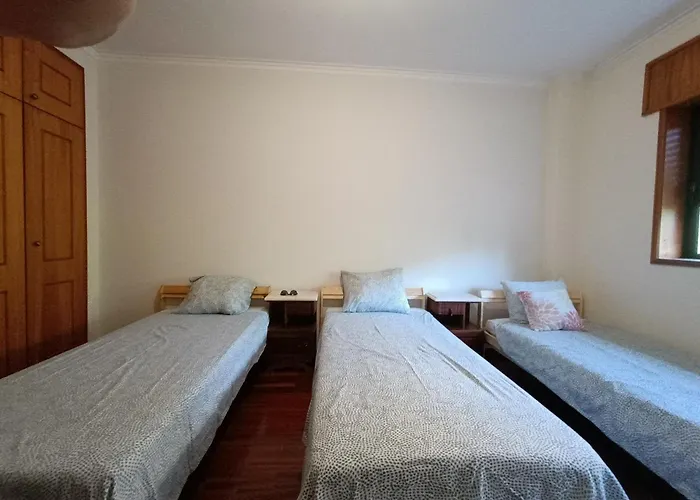 Camaratas De Camas Partilhadas Πανσιόν *