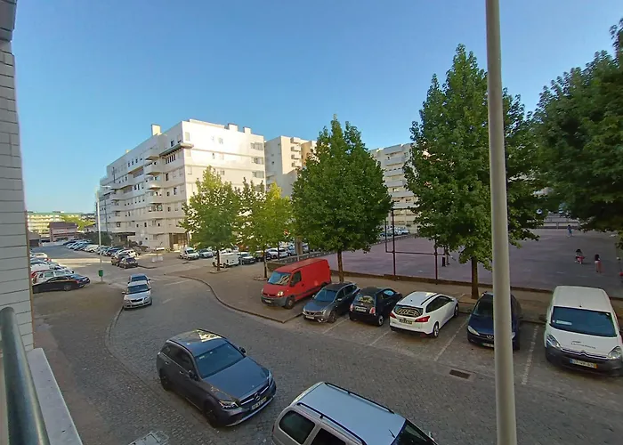 Camaratas De Camas Partilhadas Барселуш