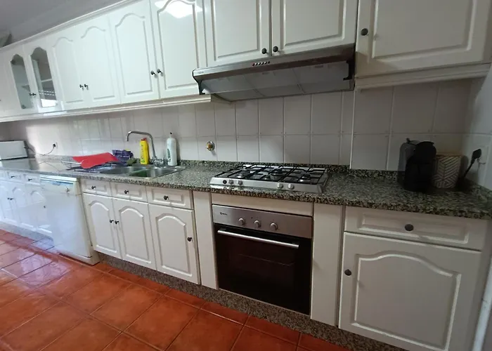 Πανσιόν Camaratas De Camas Partilhadas